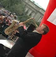Проект DJ&Sax - Эксперимент – залог успеха  