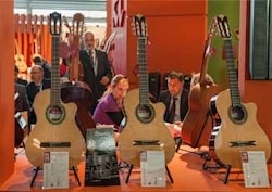 Musikmesse 2015: клиентcкая программа для продавцов музыкальных инструментов 