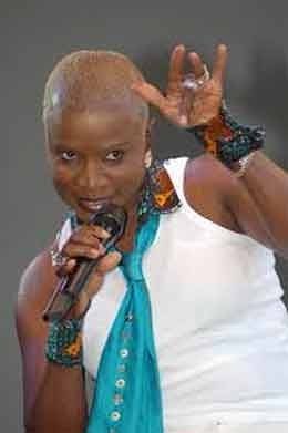 Angelique Kidjo - La Diabolique из Африки  
