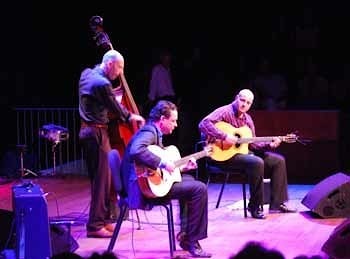 Robin Nolan Trio - Цыганский свинг Robin Nolan Trio  