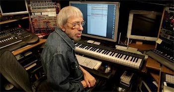 Эдуард Артемьев: "Я чуть не увидел ЕГО на Арбате..."  