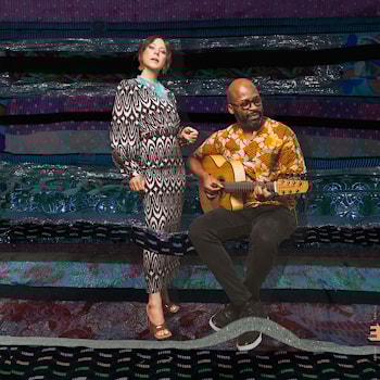 Gretchen Parlato / Lionel Loueke - Lean In  